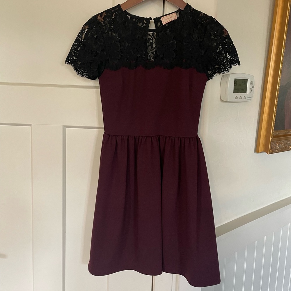 Elegant Black and Burgundy Lace Dress